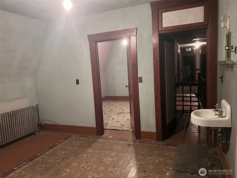 Property photo for 12 E 4th Avenue, Odessa photo 16