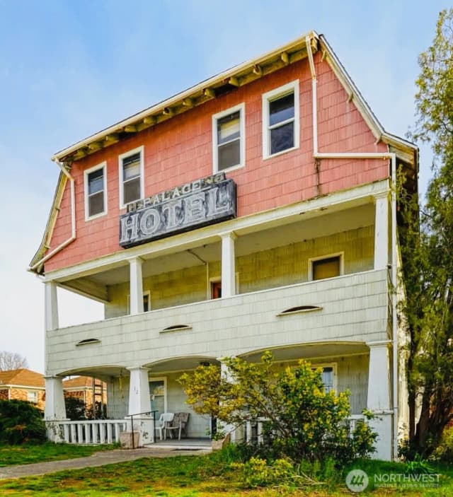 Property photo for 12 E 4th Avenue, Odessa photo 2