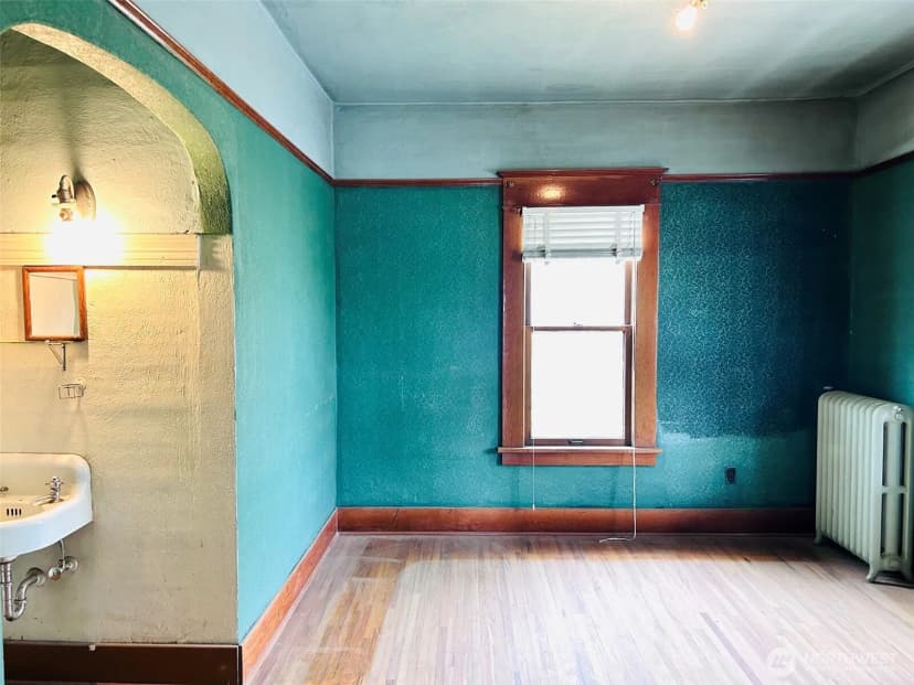 Property photo for 12 E 4th Avenue, Odessa photo 20