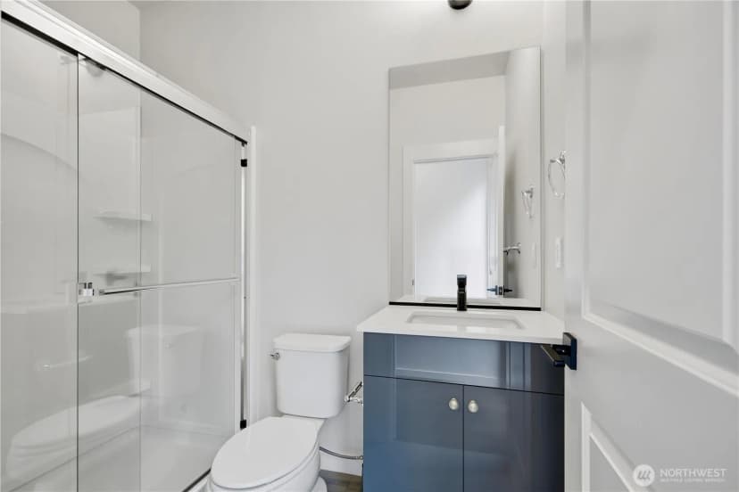 Property photo for 21725 25th Avenue Se #d, Bothell photo 7