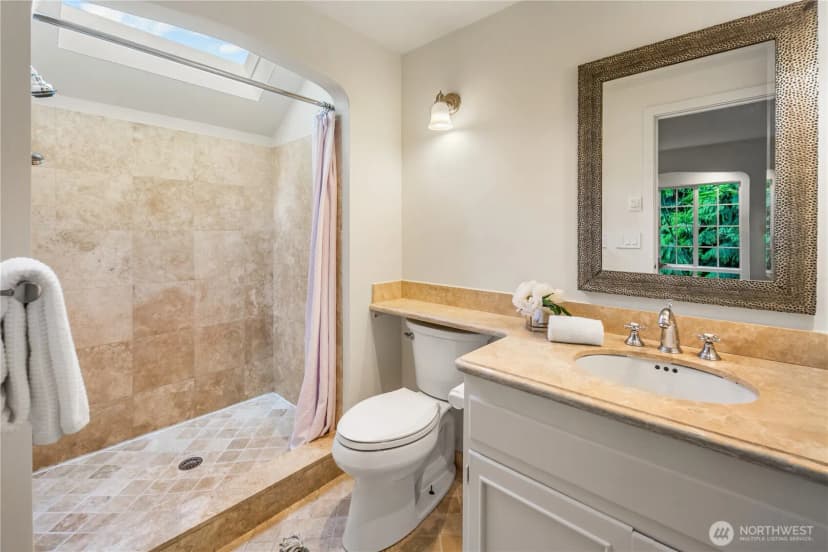 Property photo for 529 Mcgilvra Boulevard E, Seattle photo 15
