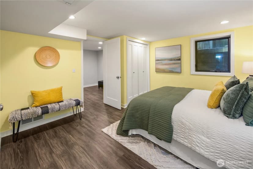 Property photo for 529 Mcgilvra Boulevard E, Seattle photo 21
