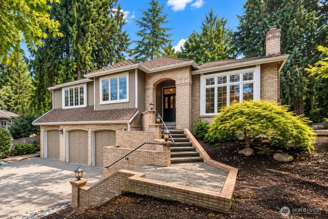 Property photo for 19745 Ne 127th Place, Woodinville photo 5