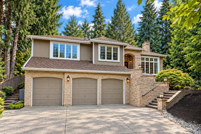 Property photo for 19745 Ne 127th Place, Woodinville photo 4