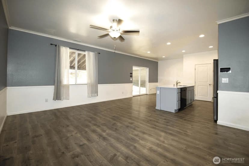 Property photo for 32525 Marguerite Lane, Sultan photo 8