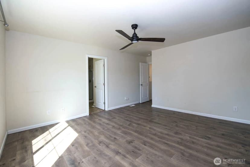 Property photo for 32525 Marguerite Lane, Sultan photo 18
