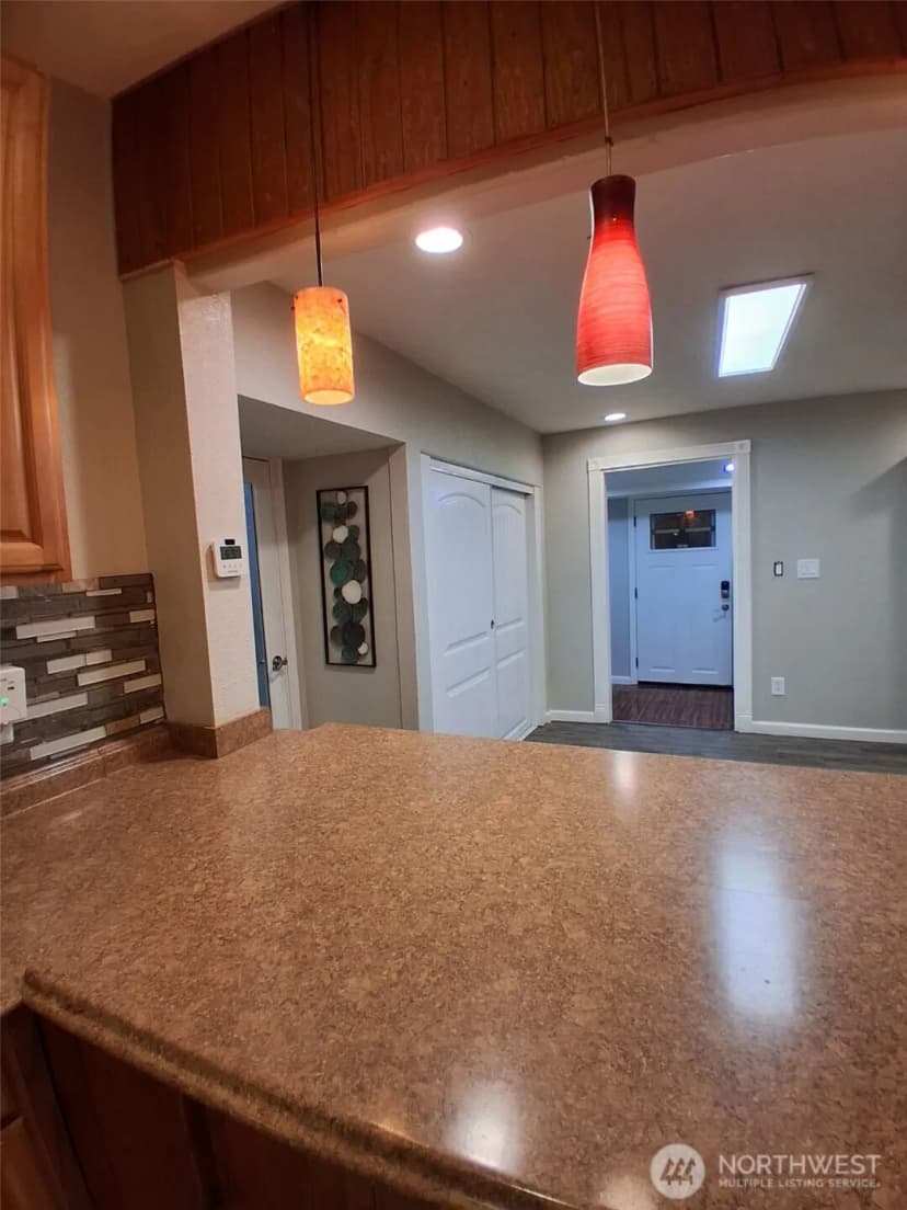 Property photo for 8242 S 128th Street, Seattle photo 4