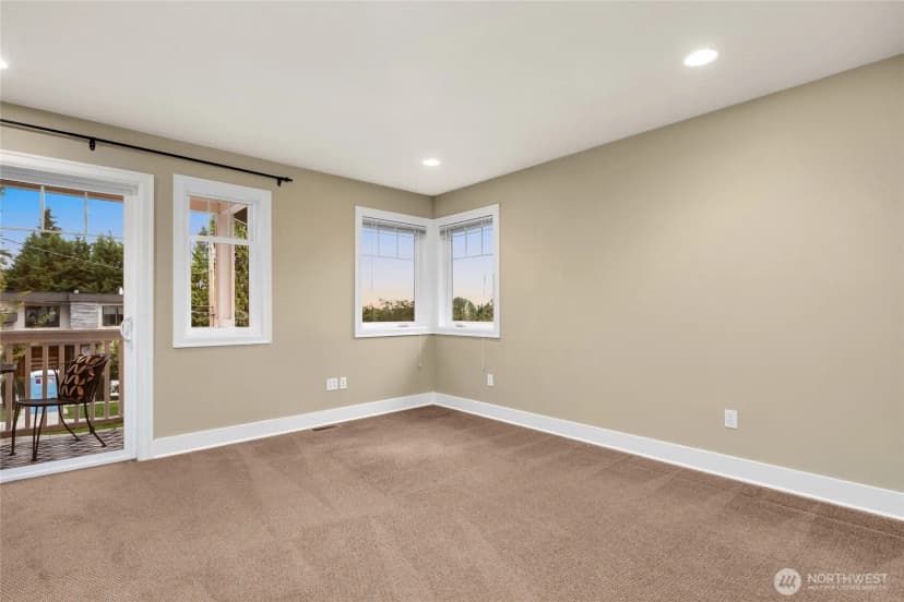 Property photo for 11344 Ne 90th Street, Kirkland photo 26