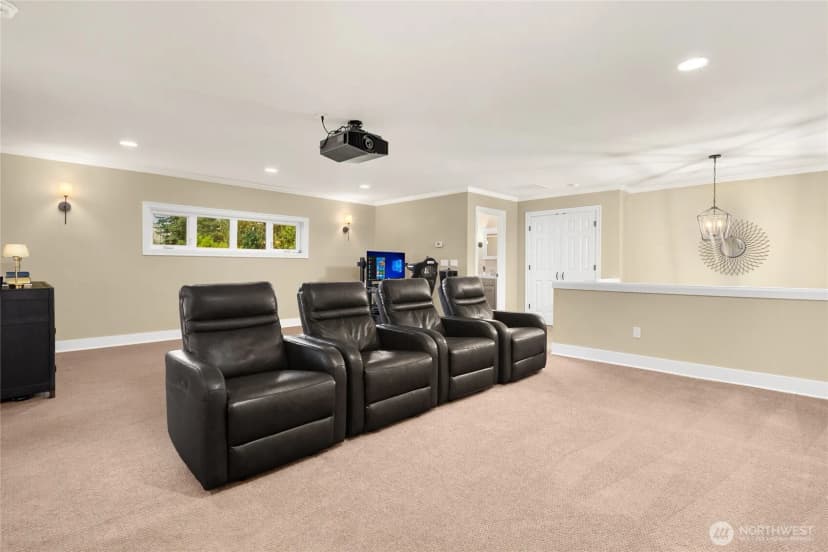 Property photo for 11344 Ne 90th Street, Kirkland photo 27