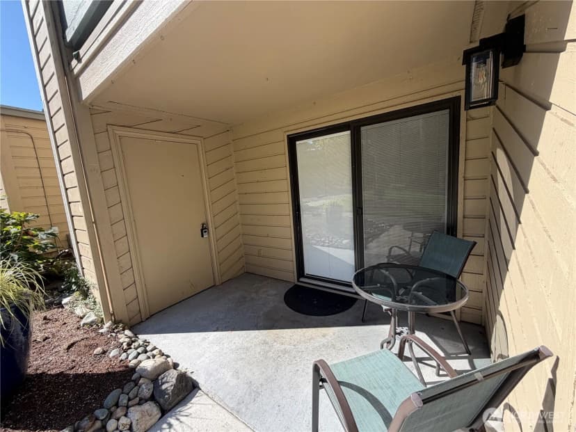 Property photo for 4820 200th Street Sw #b101, Lynnwood photo 5