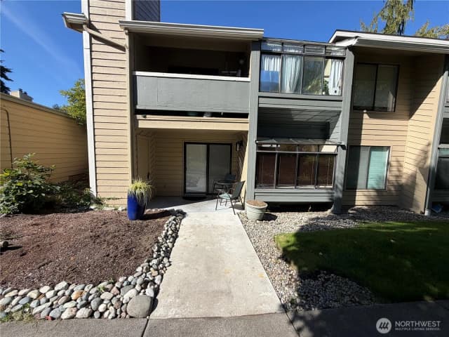 Property photo for 4820 200th Street Sw #b101, Lynnwood photo 4