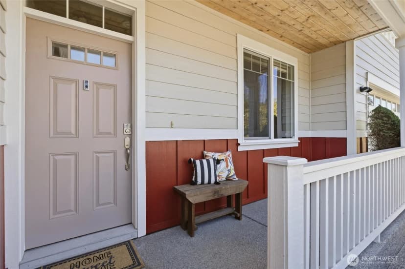 Property photo for 20267 Fortune Place Ne, Poulsbo photo 4