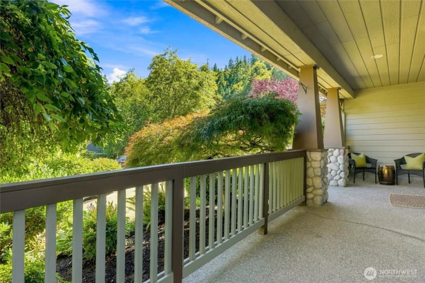 Property photo for 5627 193rd Place Se, Issaquah photo 2