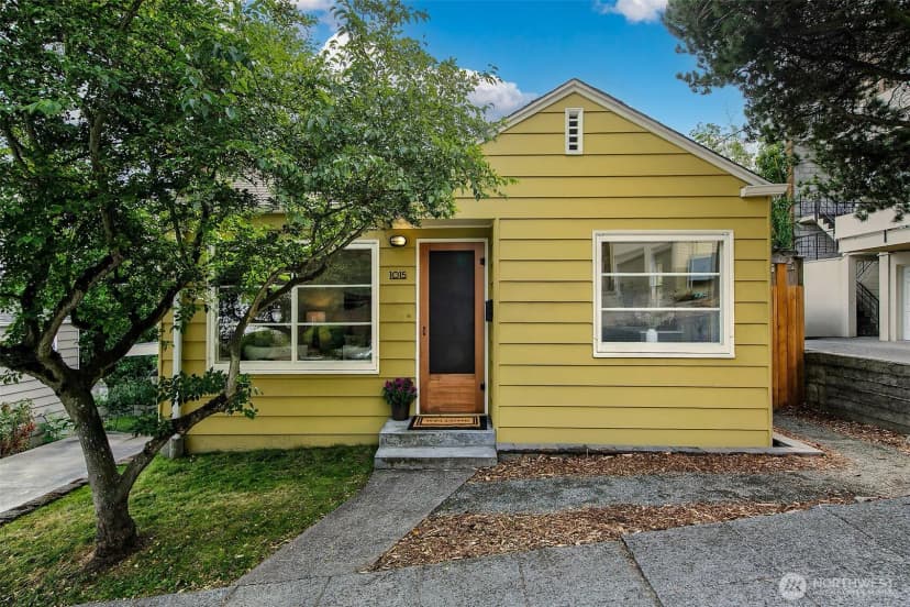Property photo for 1015 N 40th Street, Seattle
