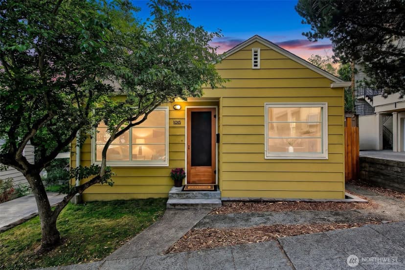 Property photo for 1015 N 40th Street, Seattle photo 15