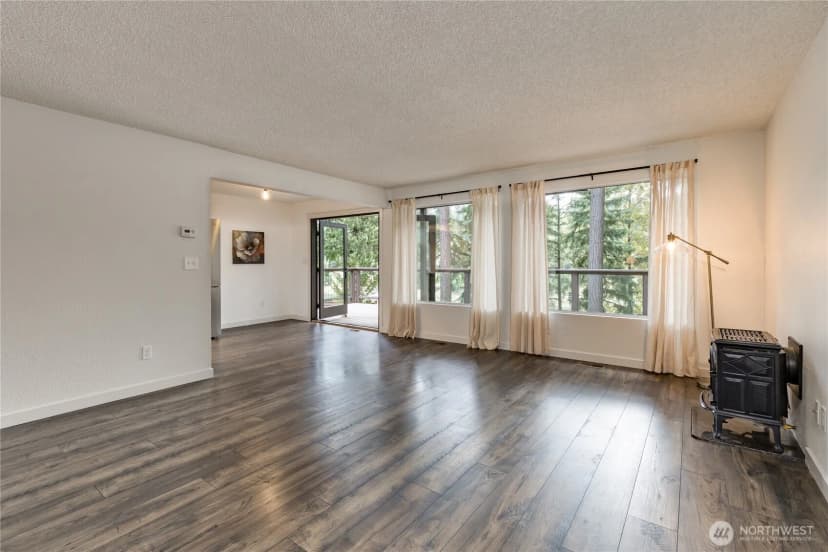 Property photo for 4908 W Tapps Drive E, Lake Tapps photo 13
