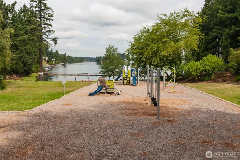 Property photo for 4908 W Tapps Drive E, Lake Tapps photo 26