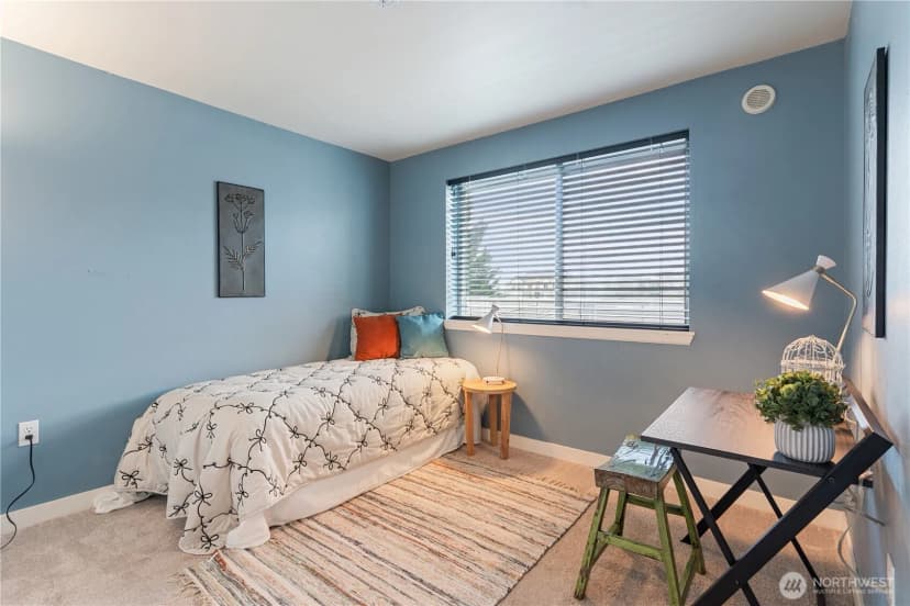 Property photo for 11920 98th Avenue Ne #302, Kirkland photo 8
