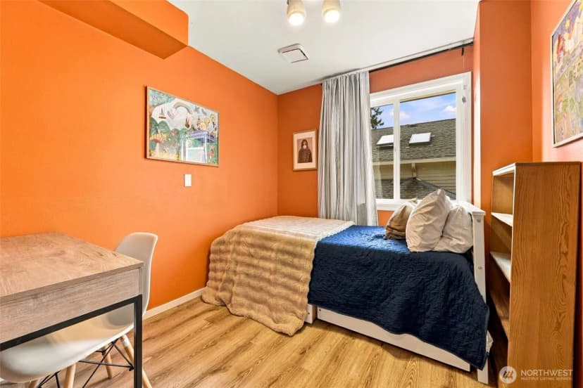 Property photo for 4027 35th Avenue W, Seattle photo 24