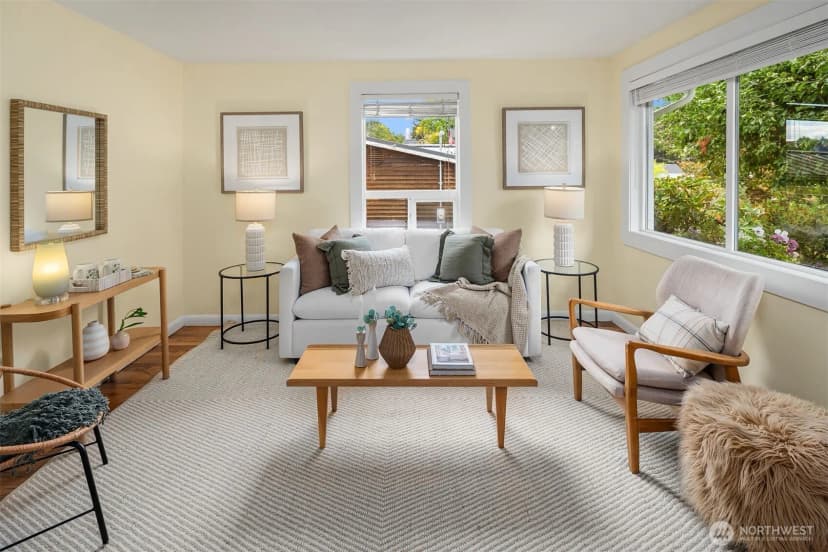 Property photo for 4719 S Pearl Street, Seattle photo 4