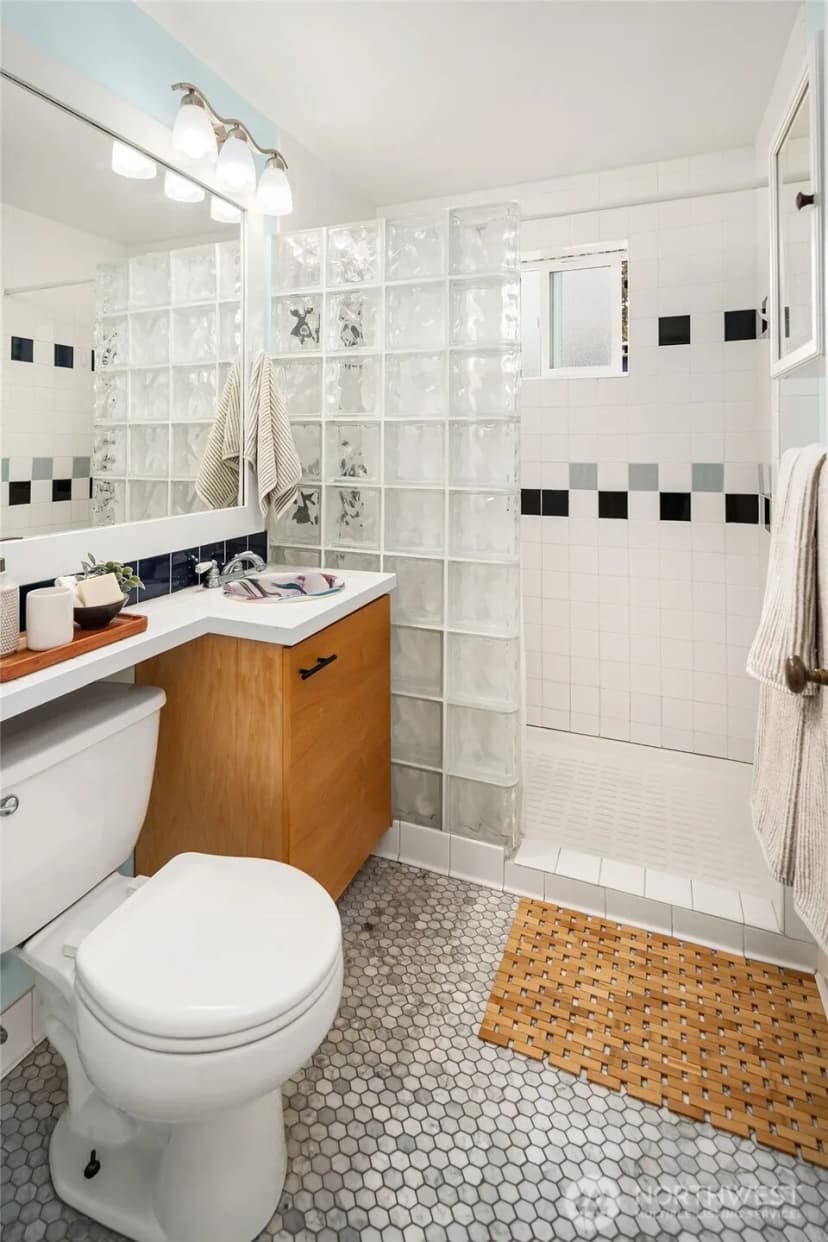 Property photo for 4719 S Pearl Street, Seattle photo 10