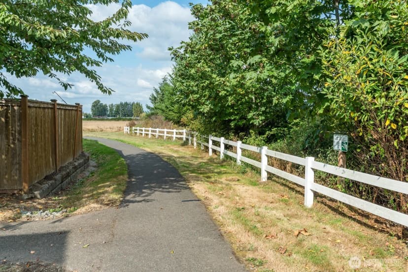 Property photo for 5839 148th Place Ne, Marysville photo 35