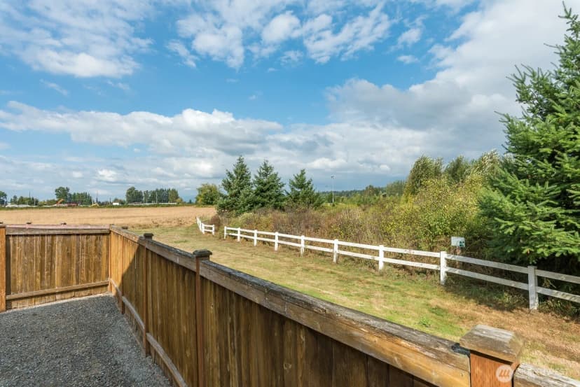 Property photo for 5839 148th Place Ne, Marysville photo 36