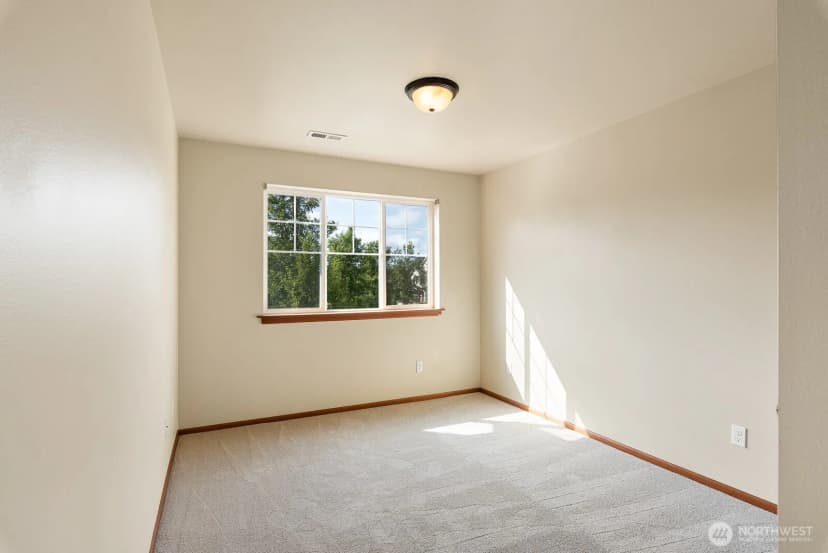 Property photo for 5839 148th Place Ne, Marysville photo 23