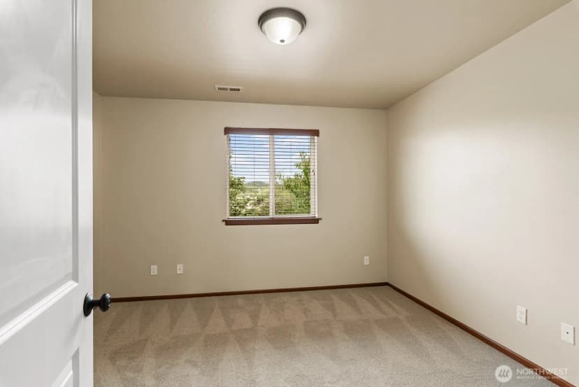 Property photo for 5839 148th Place Ne, Marysville photo 25