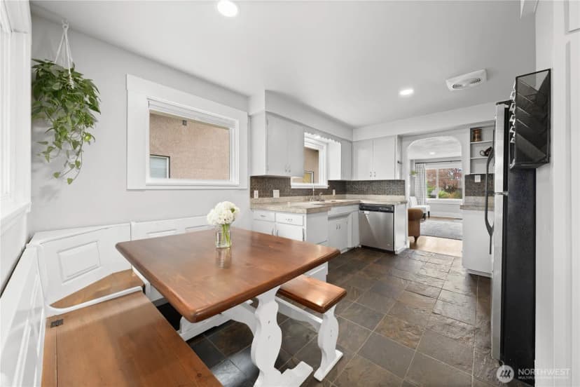 Property photo for 6243 S Warner Street, Tacoma photo 13