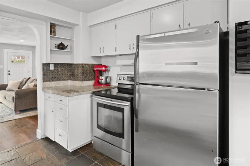 Property photo for 6243 S Warner Street, Tacoma photo 11