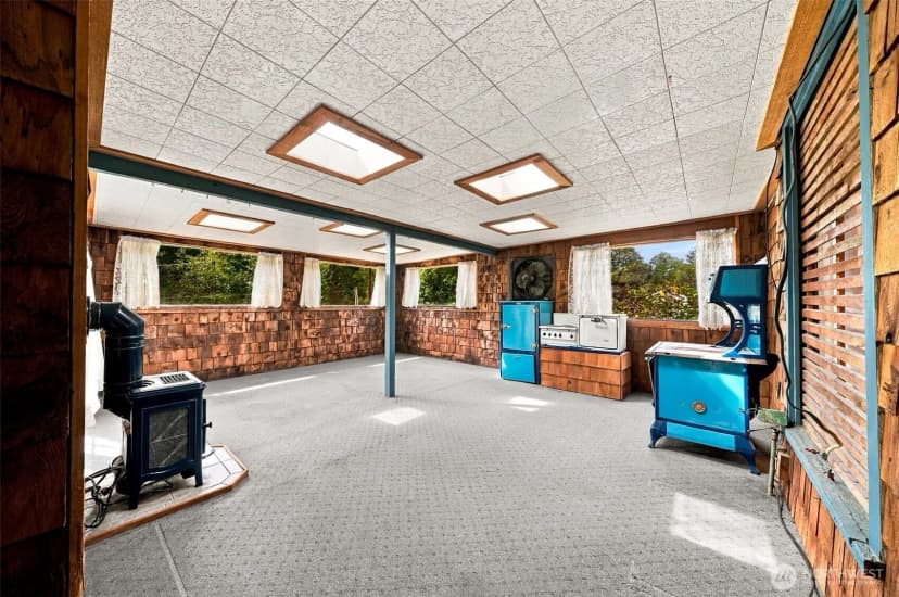 Property photo for 2617 Cottage Road E, Sumner photo 25