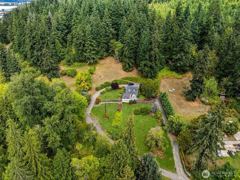 Property photo for 2617 Cottage Road E, Sumner photo 2