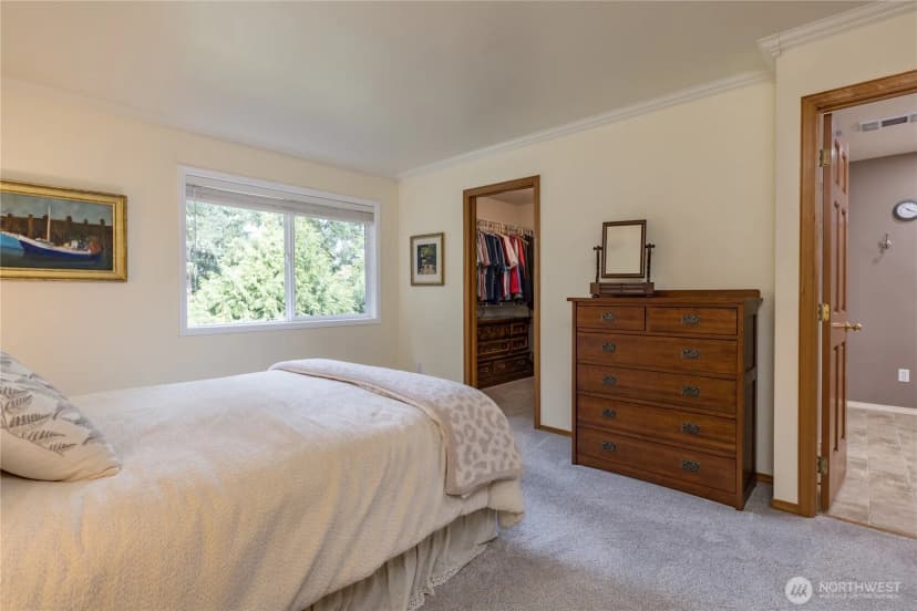 Property photo for 34203 136th Avenue Se, Auburn photo 14