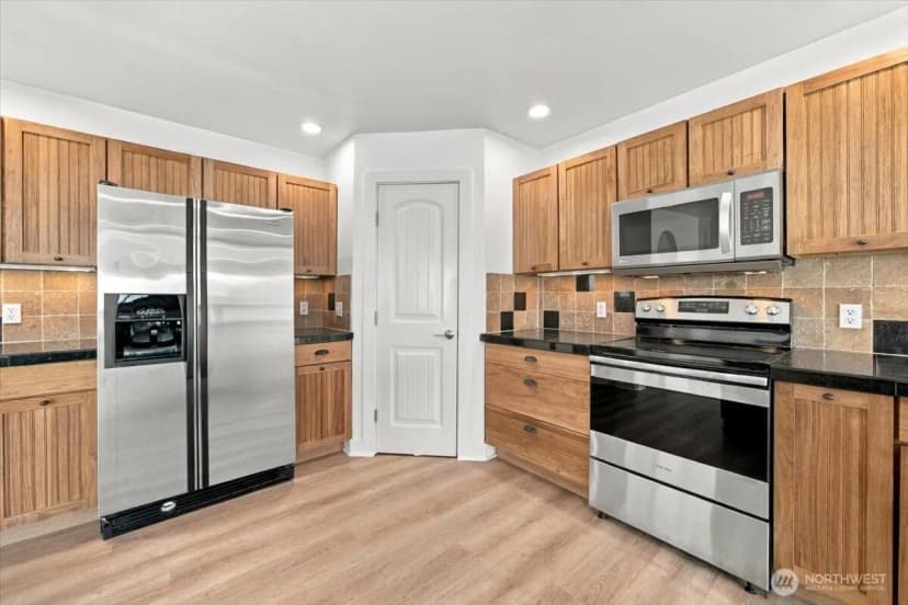Property photo for 4406 Mount Adams View Dr, West Richland photo 9