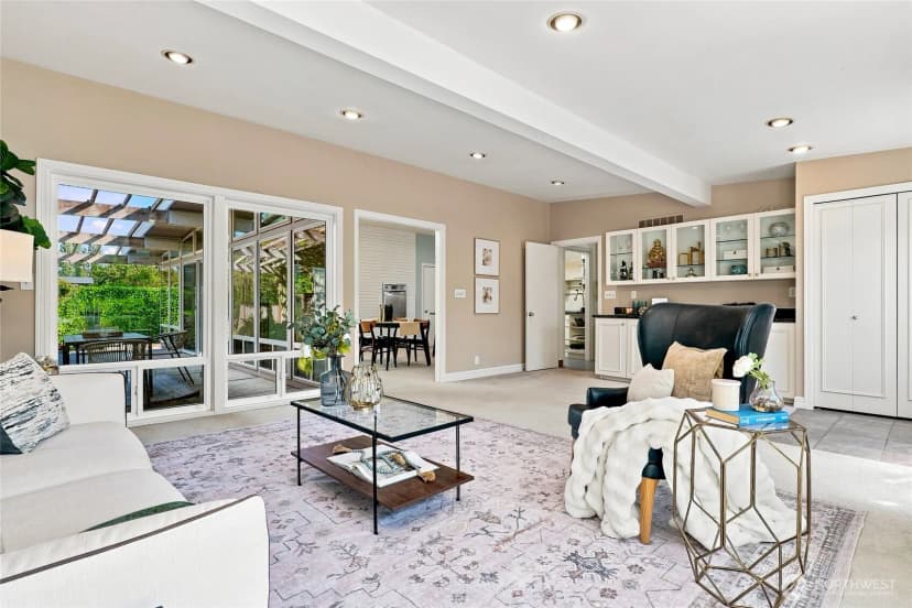 Property photo for 8218 Se 36th Street, Mercer Island photo 10