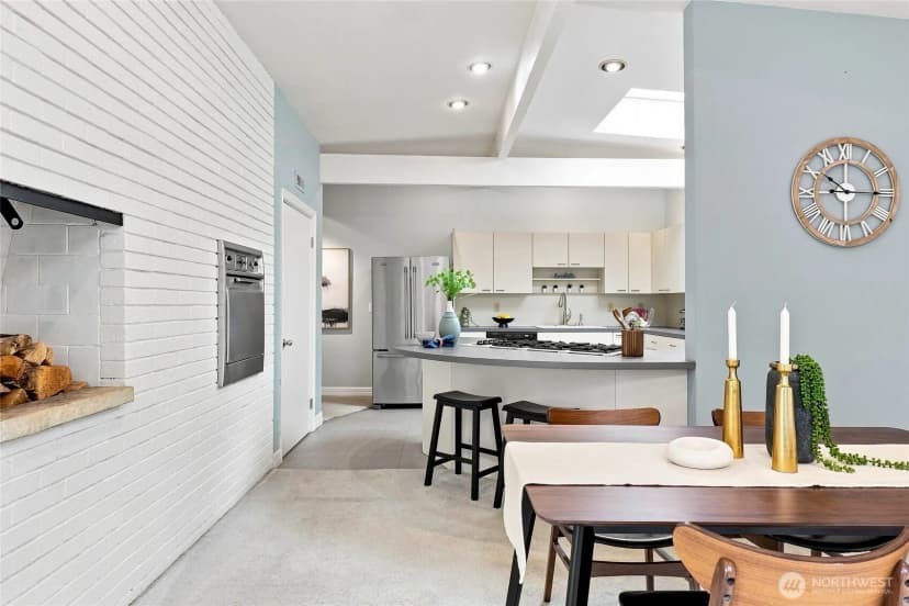 Property photo for 8218 Se 36th Street, Mercer Island photo 6