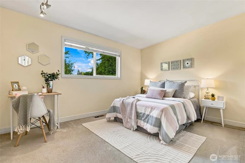 Property photo for 8218 Se 36th Street, Mercer Island photo 26