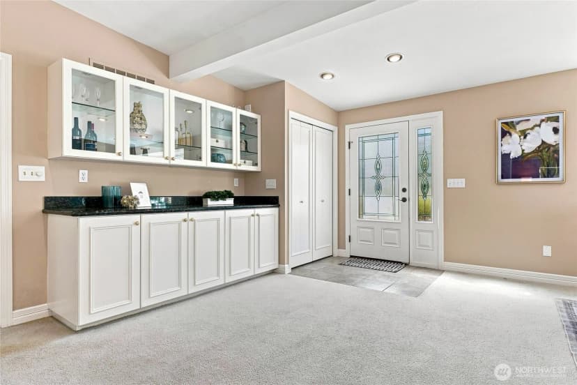 Property photo for 8218 Se 36th Street, Mercer Island photo 11