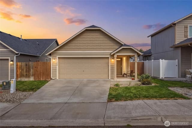 Property photo for 1202 Carver Street, College Place