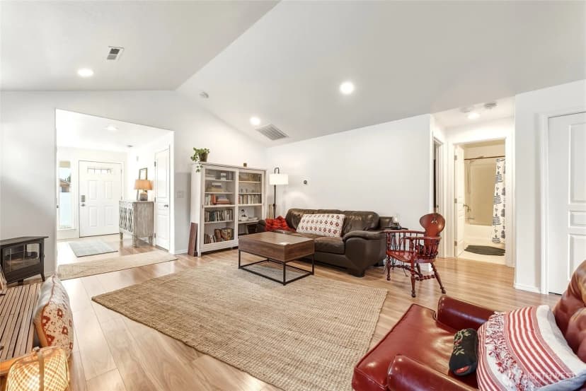 Property photo for 1202 Carver Street, College Place photo 7