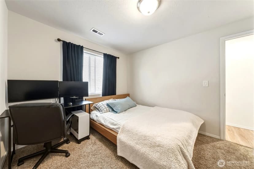 Property photo for 1202 Carver Street, College Place photo 17