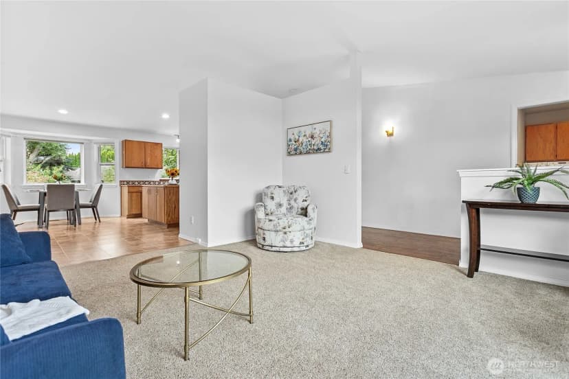 Property photo for 6151 Unrein Drive Se, Ferndale photo 8