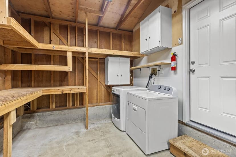 Property photo for 10325 Ne 125th Place, Kirkland photo 33
