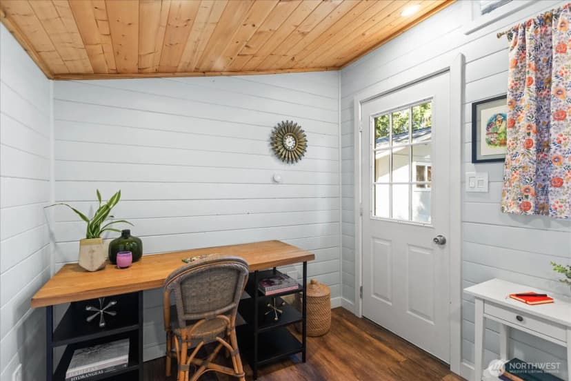 Property photo for 10325 Ne 125th Place, Kirkland photo 23