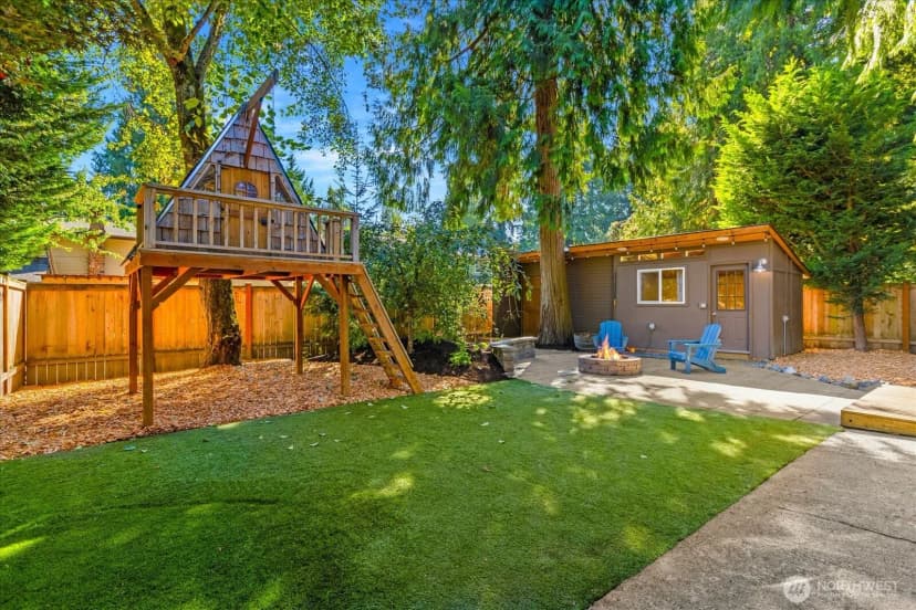 Property photo for 10325 Ne 125th Place, Kirkland photo 21