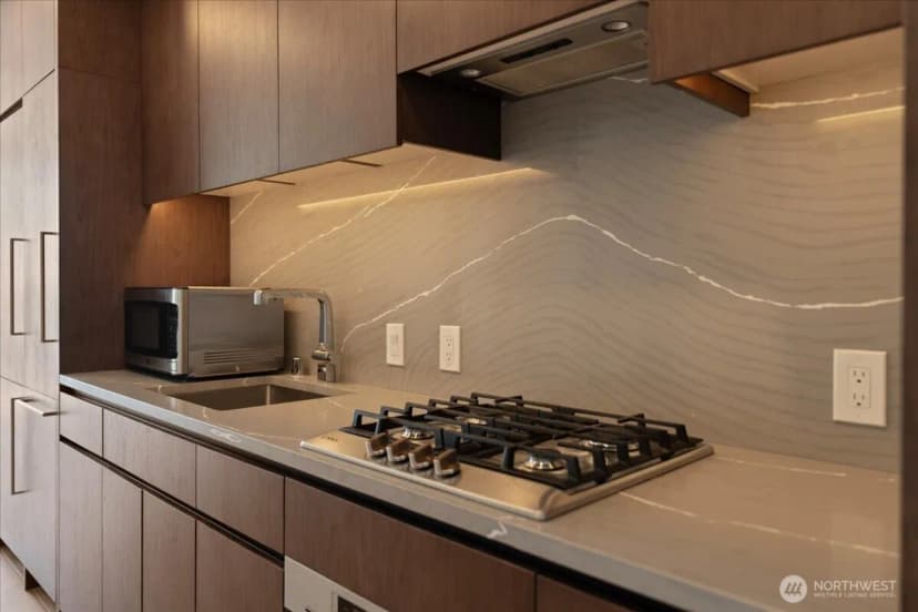 Property photo for 121 Stewart Street #2506, Seattle photo 7