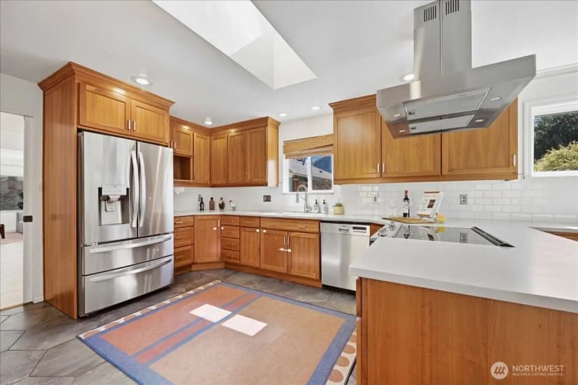 Property photo for 8629 36th Avenue Sw, Seattle photo 15