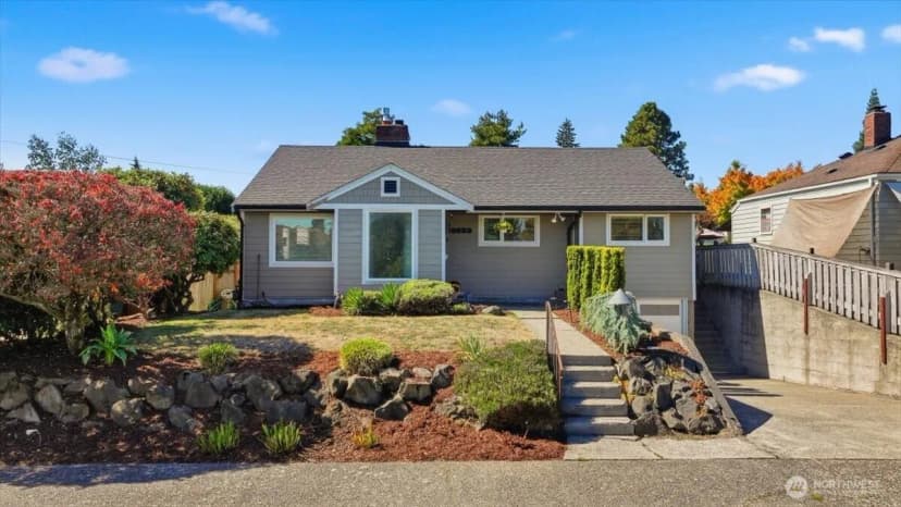 Property photo for 8629 36th Avenue Sw, Seattle photo 3