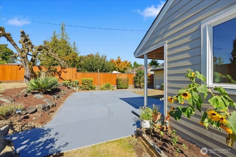 Property photo for 8629 36th Avenue Sw, Seattle photo 36